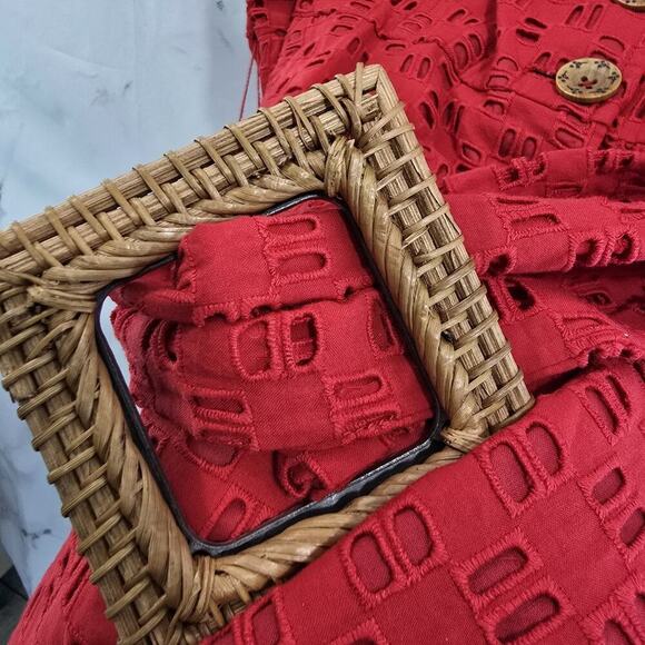 Anthropologie Romper Womens Small 6 Red Eyelet Belted Shorts Jumpsuit Pin Up V - Picture 9 of 13